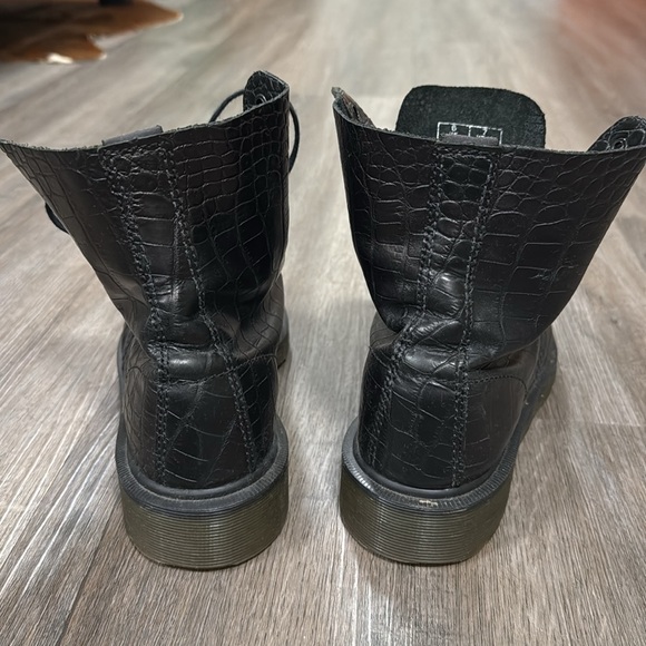 RARE black croc Doc Martens combat boots - Picture 4 of 5